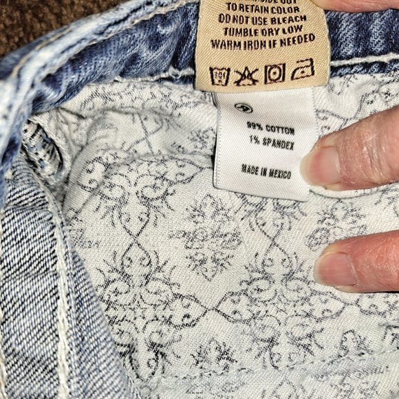 💥 Big Star Sweet Ultra-Low Rise Embroidered Flap Pocket Jeans 28R - Picture 14 of 16
